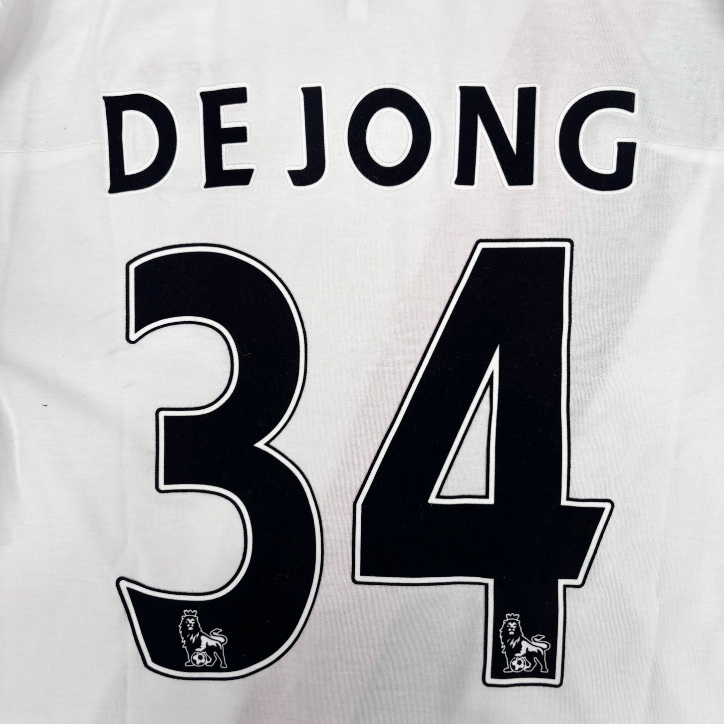 2010/11 Manchester City Third Shirt - De Jong - L