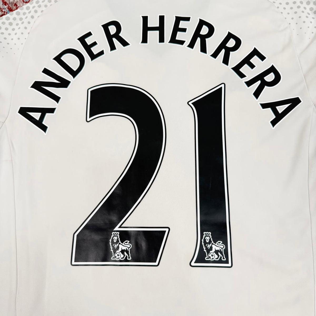 2016/17 Manchester United Third Shirt - Herrera L