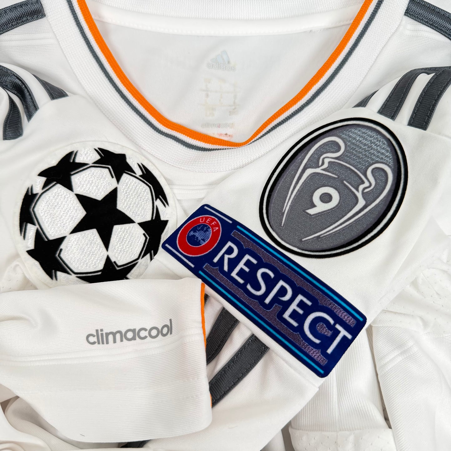2013/14 Real Madrid Home Longsleeve Shirt - Sergio Ramos - L