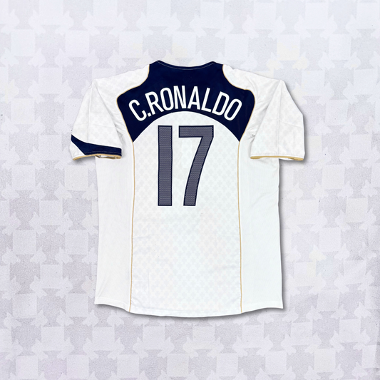 2004/05 Portugal Away Shirt - Cristiano Ronaldo - L