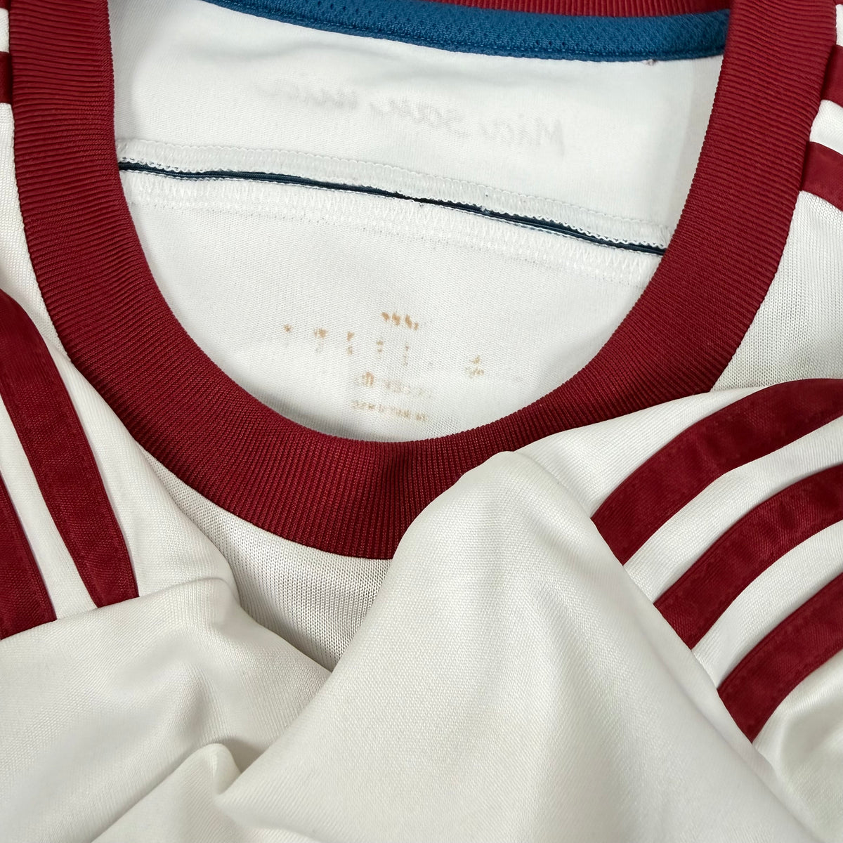 2014/15 Bayern Munich Away Shirt - Robben - S