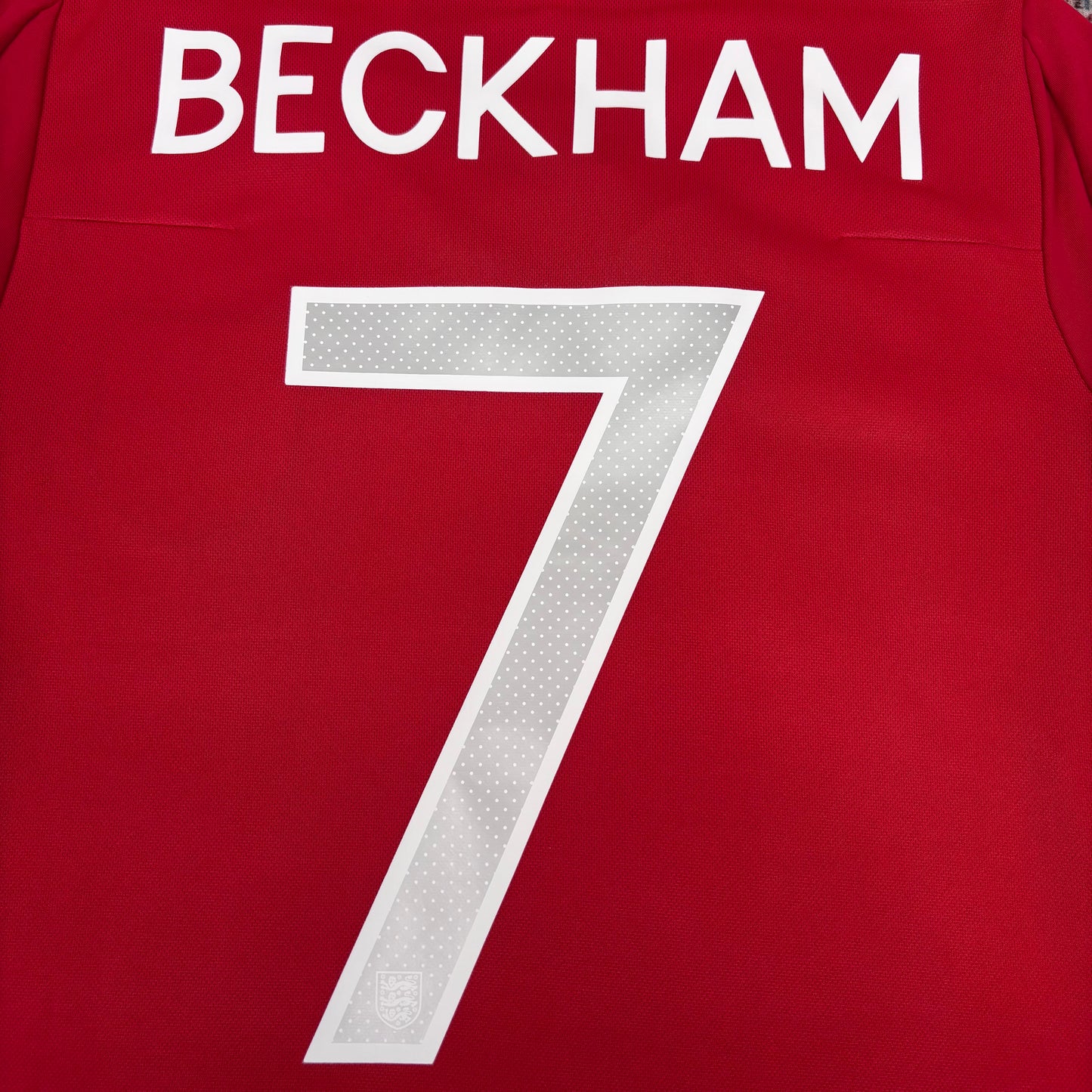 2010/11 England Away Shirt - Beckham - M