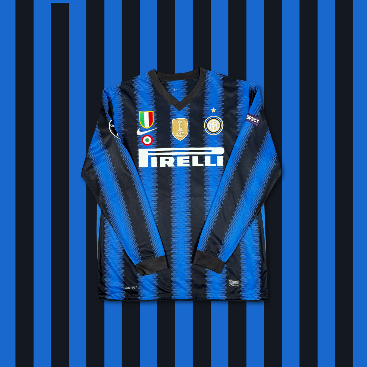 2010/11 Inter Milan Home Longsleeve Shirt - Chivu - XL