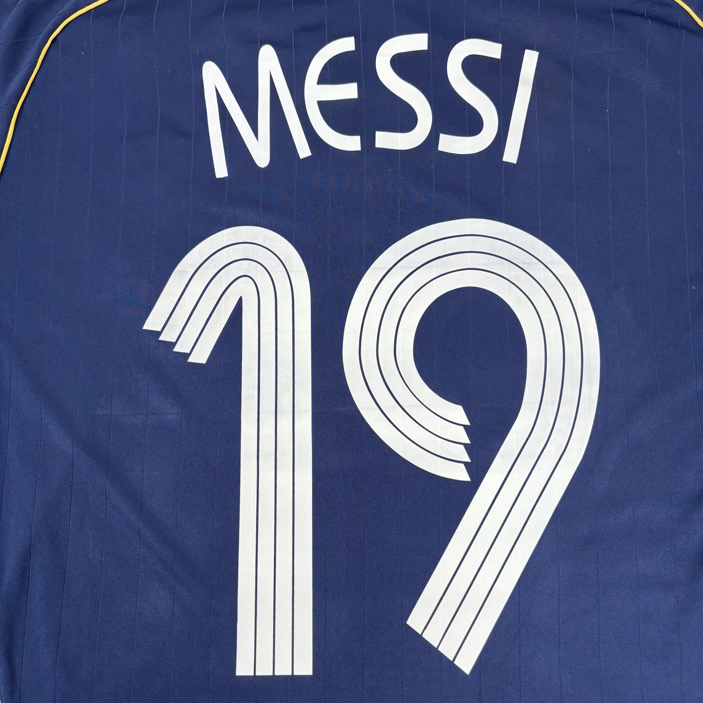 2006/07 Argentina Away Shirt - Lionel Messi - XL