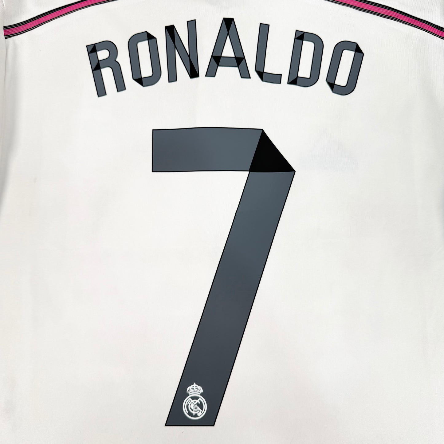 2014/15 Real Madrid Home Shirt - Cristiano Ronaldo - L