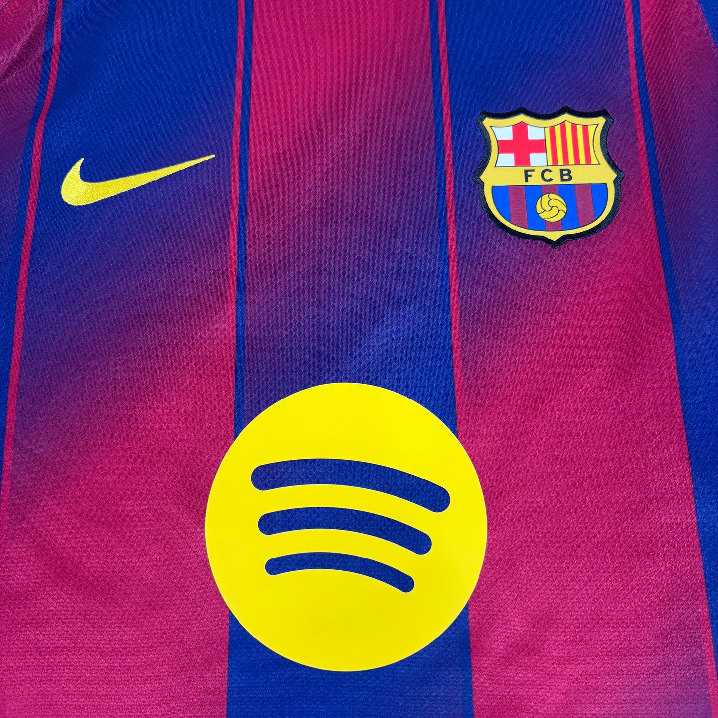 2025/26 Barcelona Home Longsleeve Shirt - Rashford - M