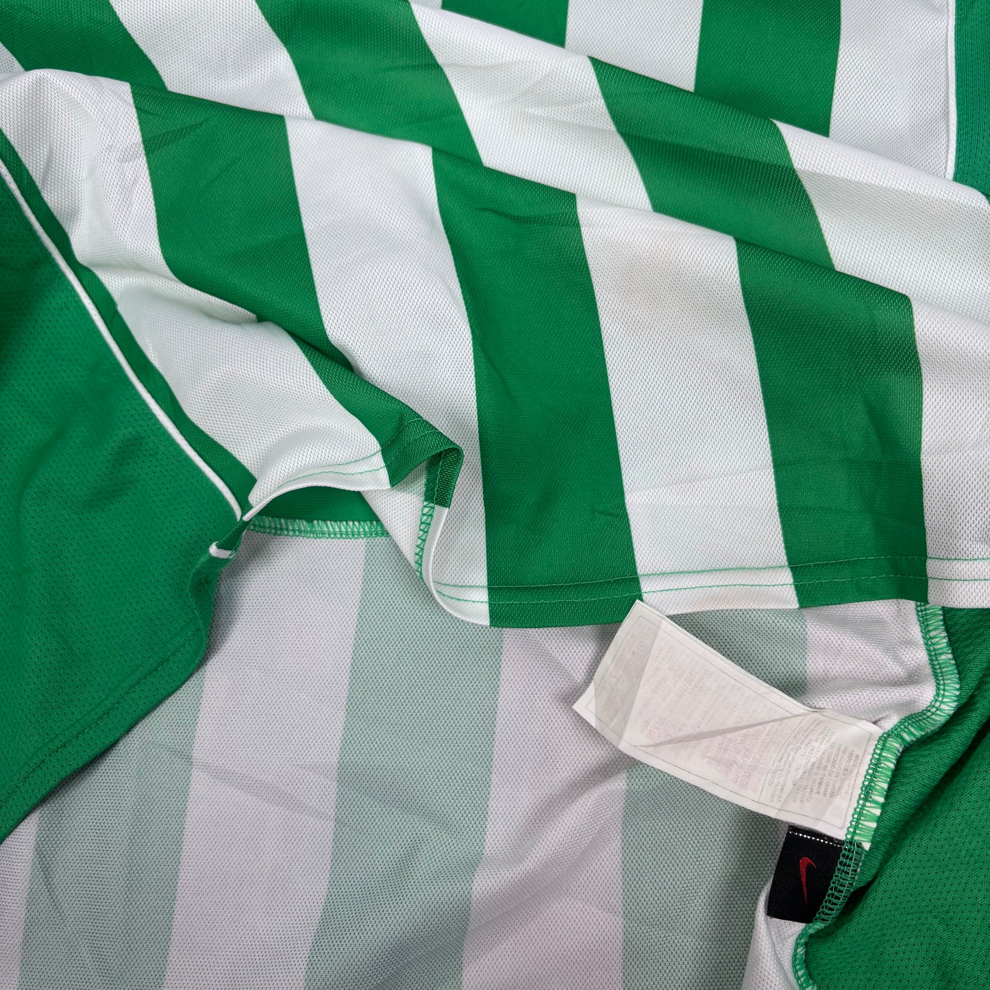 2005/06 Ferencváros Home Shirt - XL