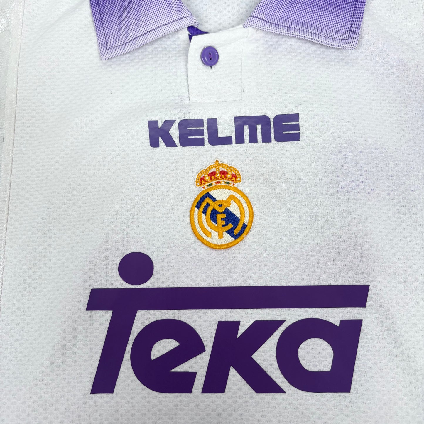 1997/98 Real Madrid Home Shirt - Raul - M