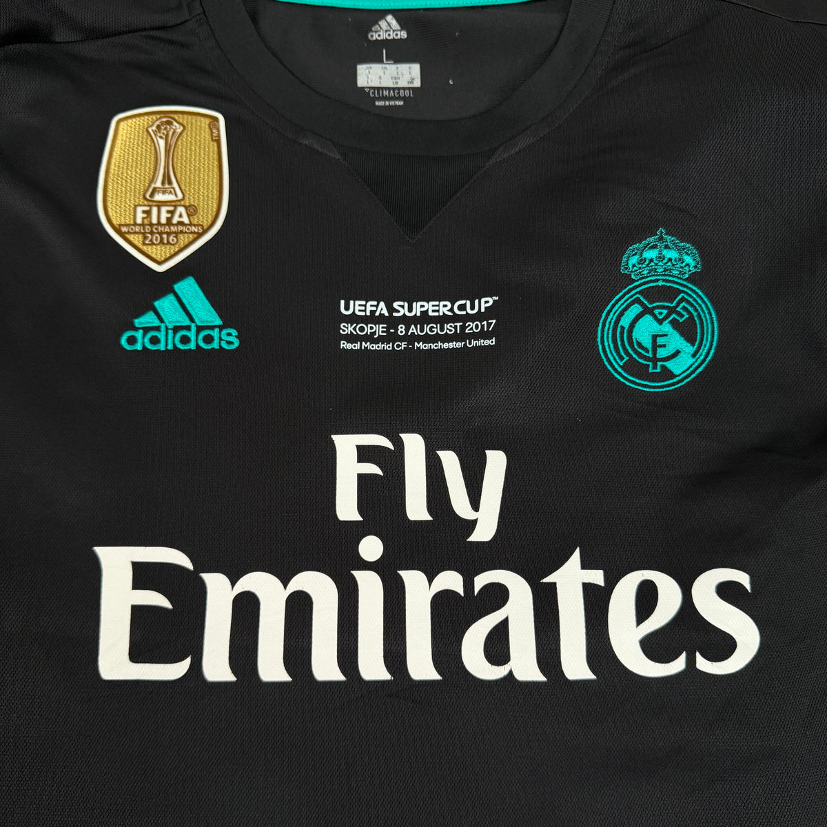 2017/18 Real Madrid Away Longsleeve Shirt - Cristiano Ronaldo - L
