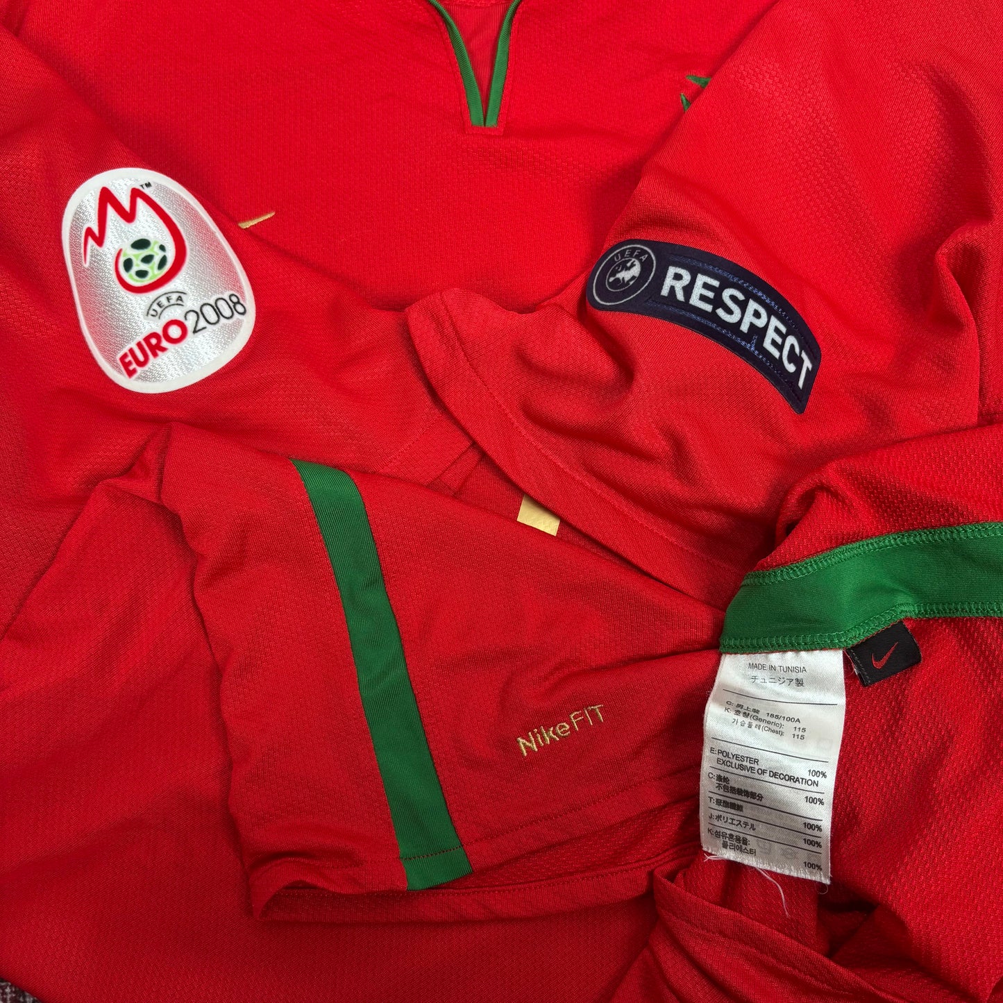 2008/09 Portugal Home Shirt - Ronaldo - XL