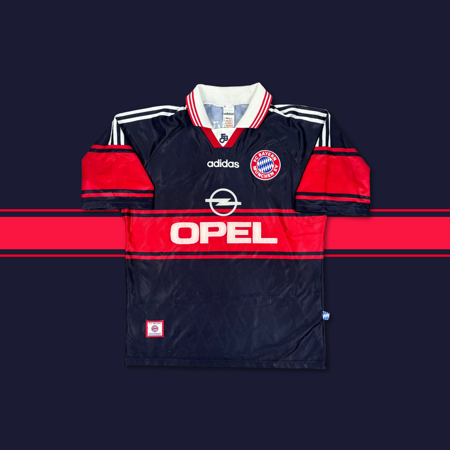 1997/98 Bayern Munich Away Shirt - Elber - M