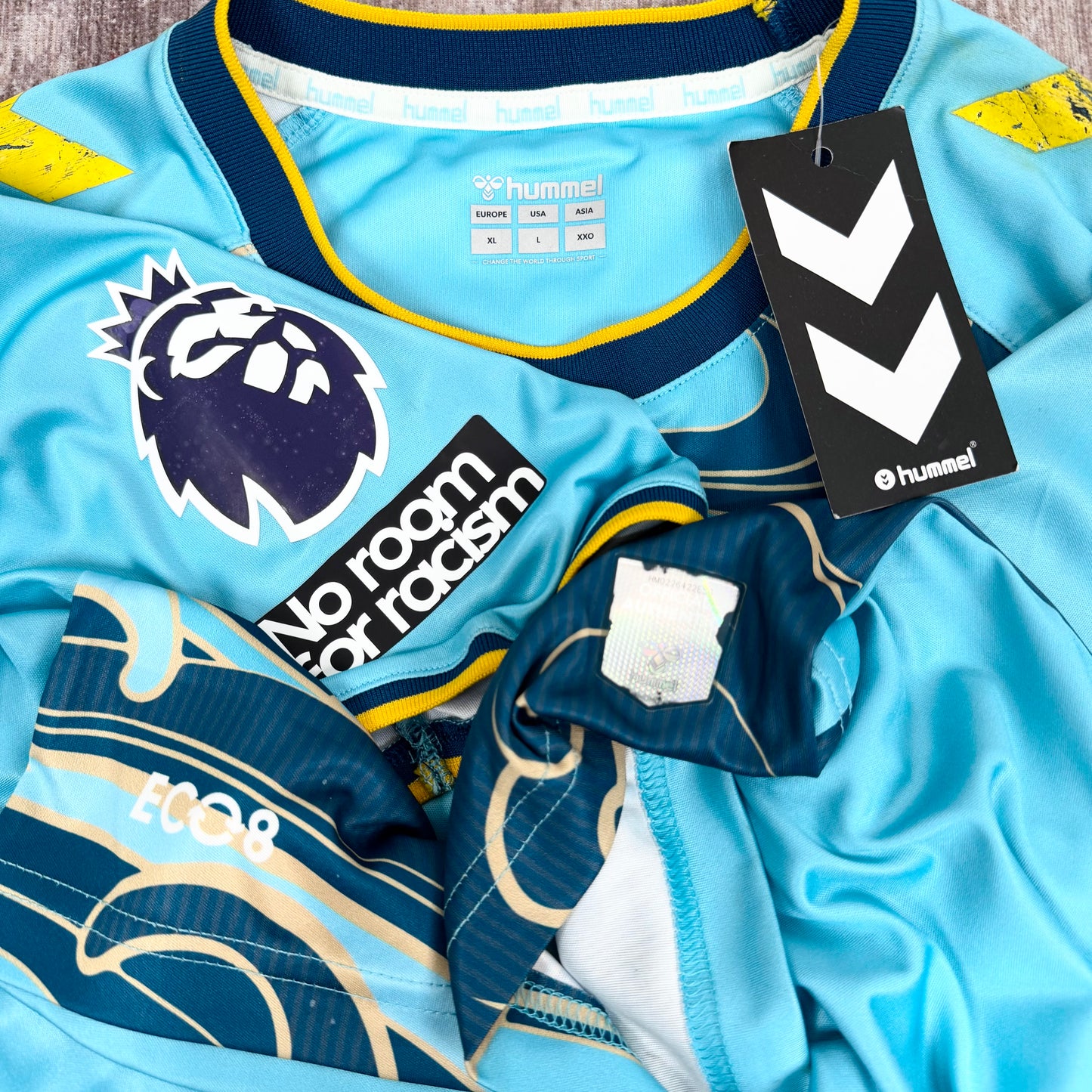2022/23 Southampton Away Shirt - Lavia - New with Tag - XL