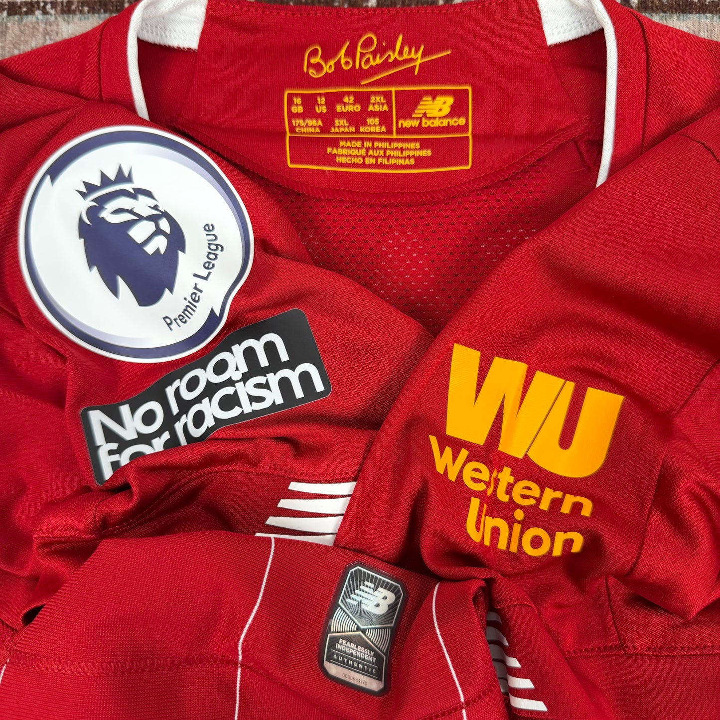 2019/20 Liverpool Home Shirt - Salah - M