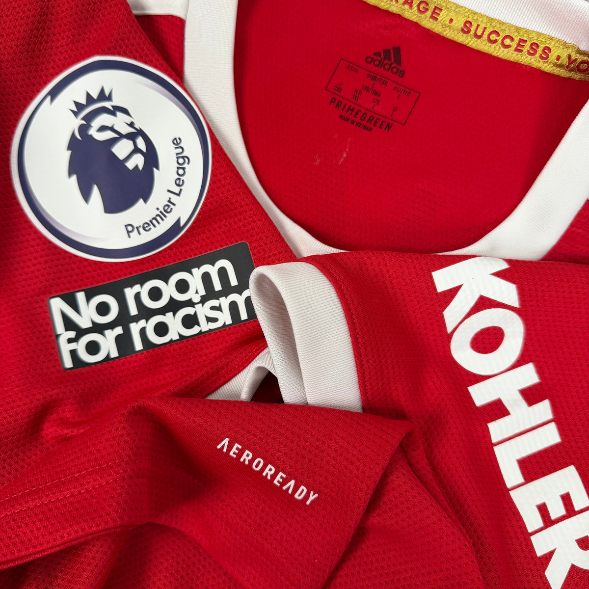 2021/22 Manchester United Home Shirt - Cristiano Ronaldo - L