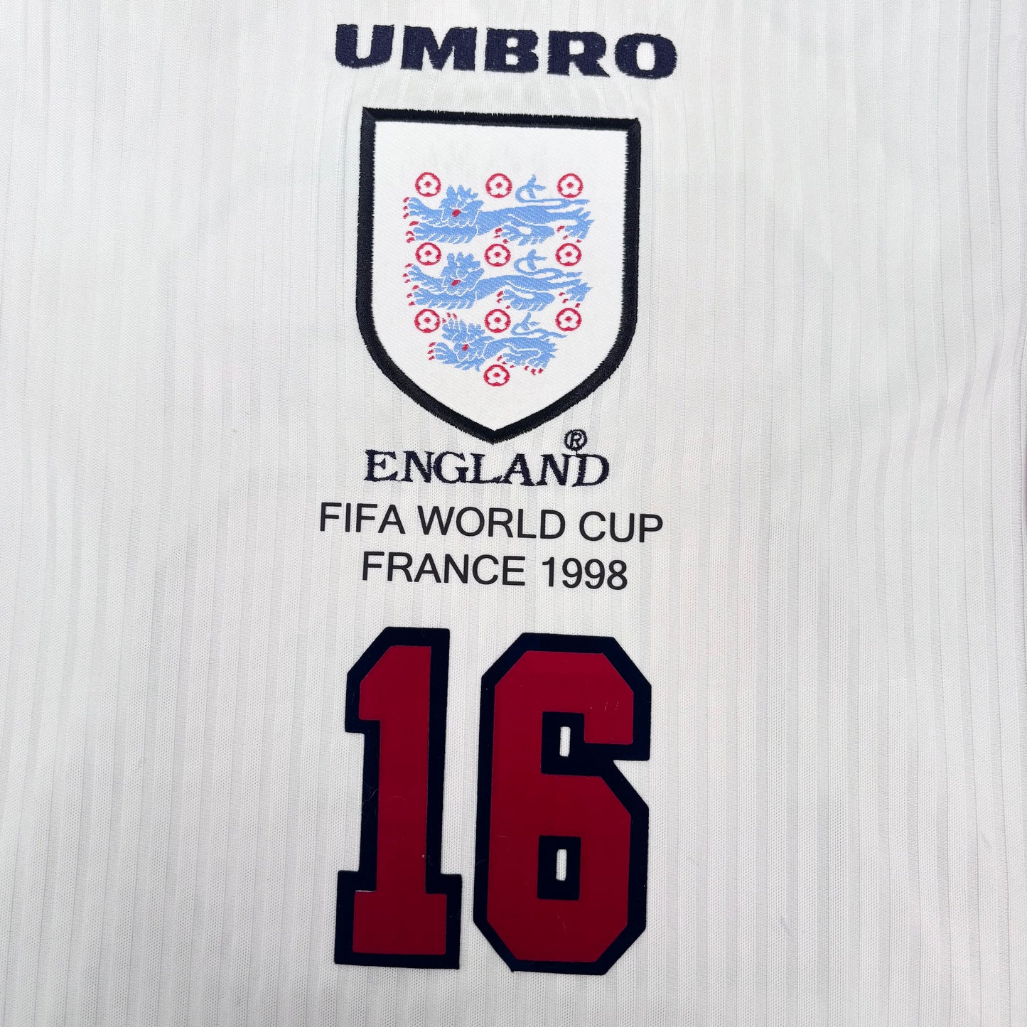 1998/99 England Home Shirt - Scholes - M