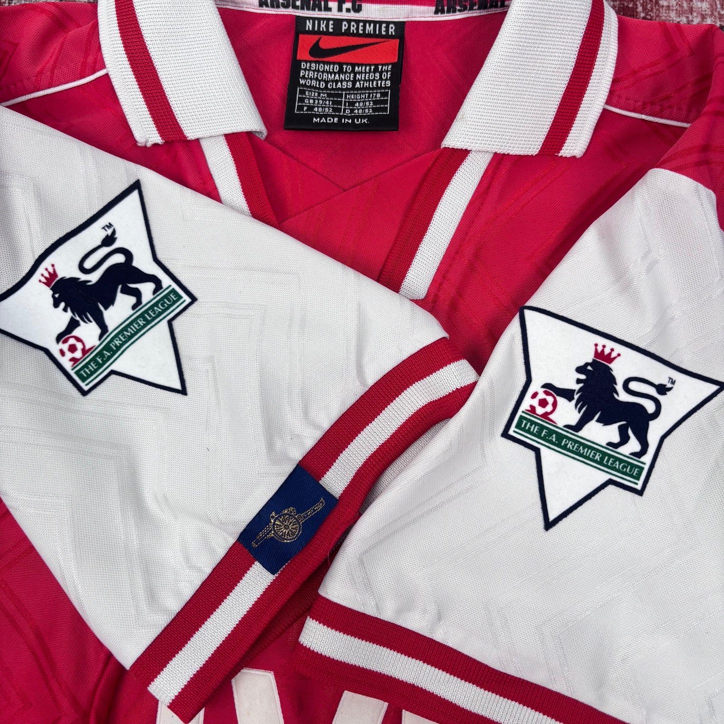 1997/98 Arsenal Home Shirt - Anelka - M