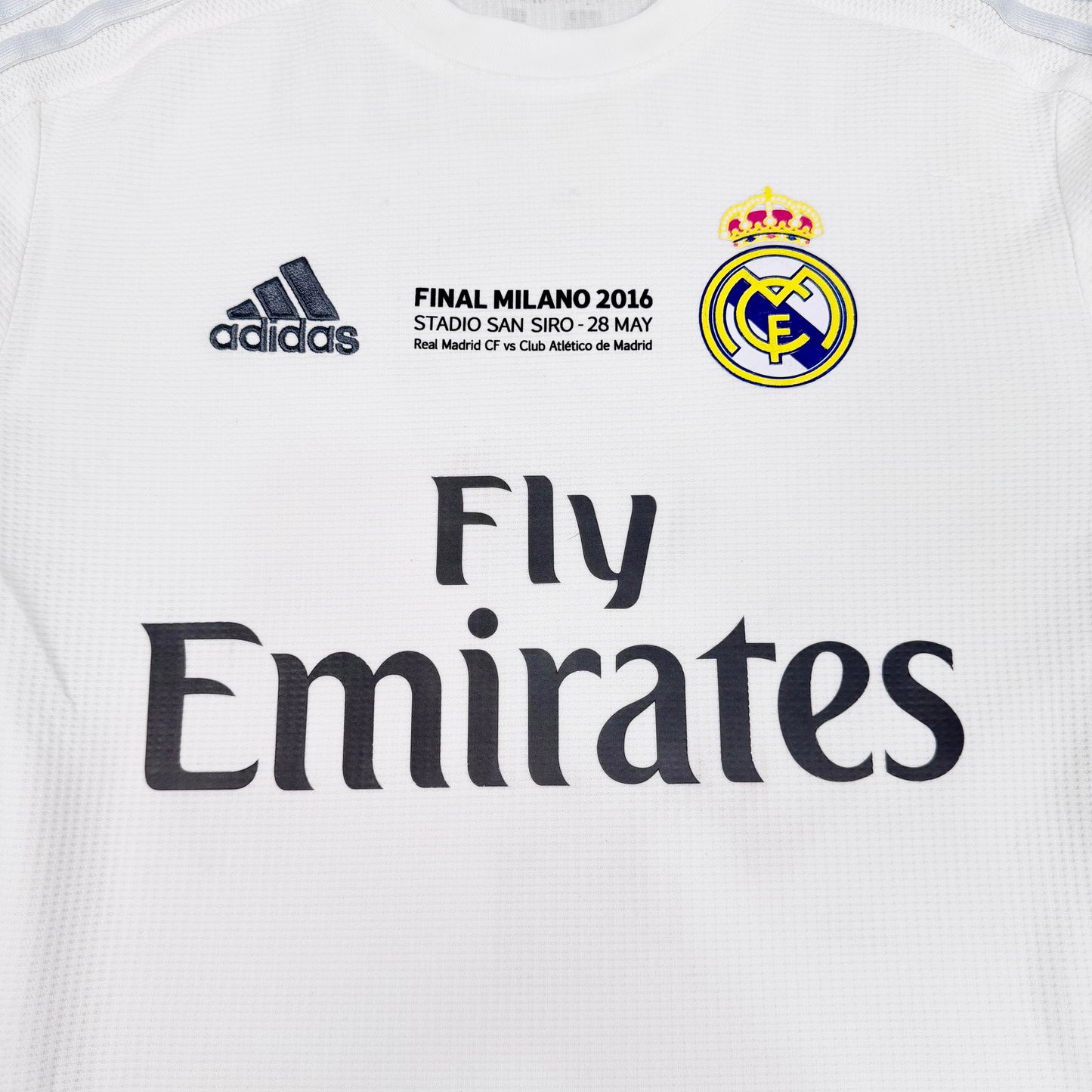 2015/16 Real Madrid Home Longsleeve Shirt - Cristiano Ronaldo - XS
