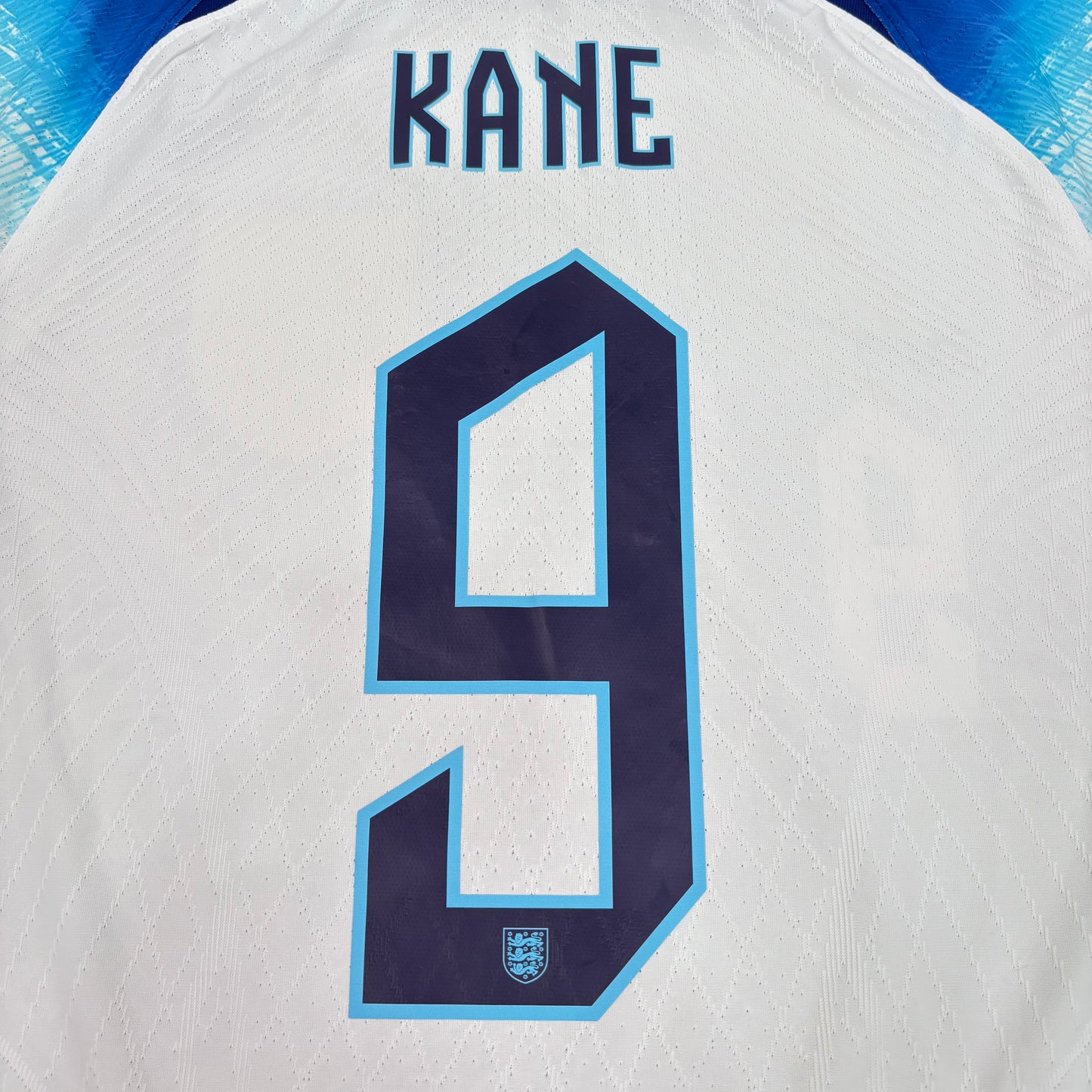 2022/23 England Home Shirt - Player Issue - Kane - M