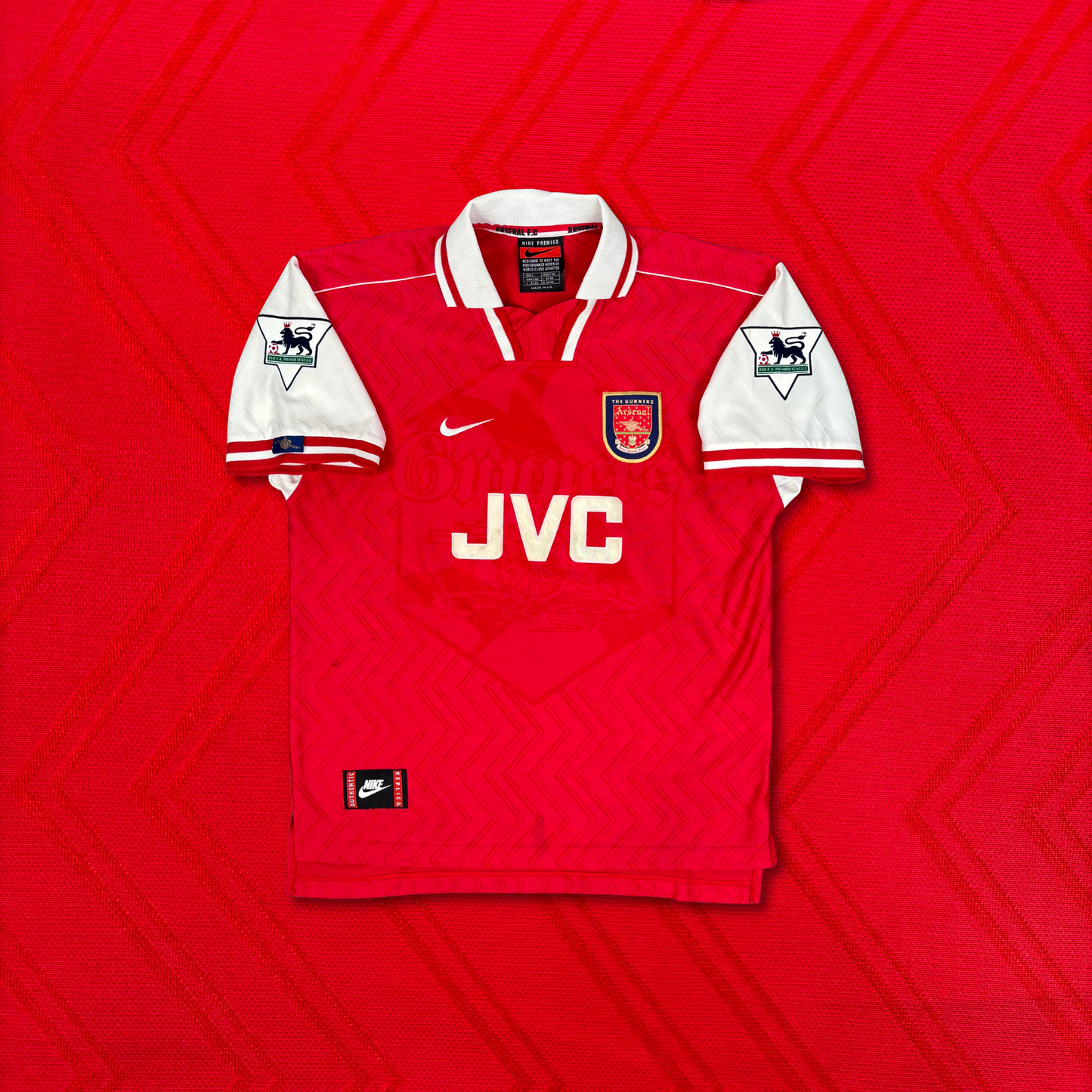 1996/97 Arsenal Home Shirt - Bergkamp - L