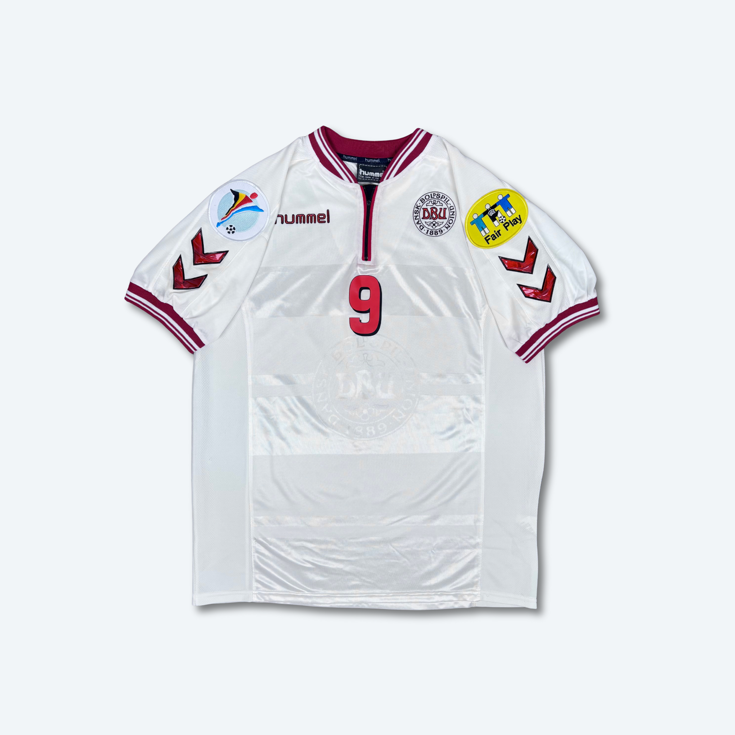 2000/01 Denmark Away Shirt - Tomasson - XL