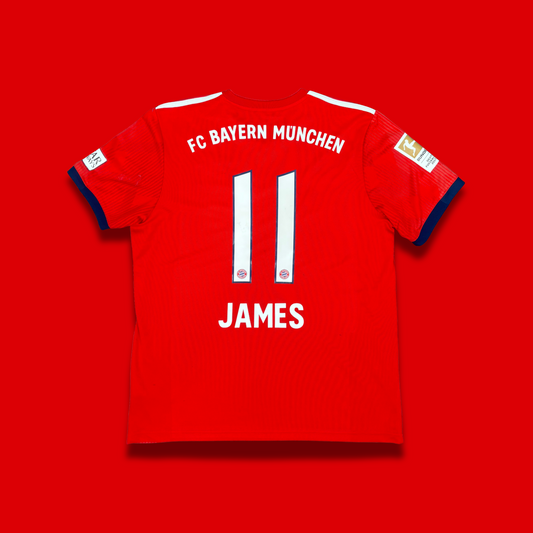 2018/19 Bayern Munich Home Shirt - James