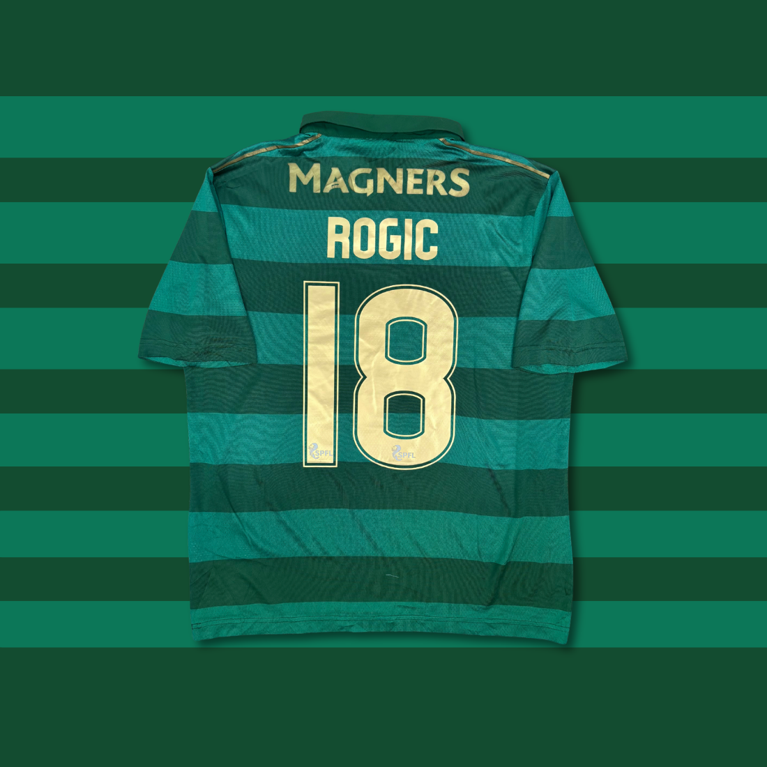 2017/18 Celtic Away Shirt - Rogic - M