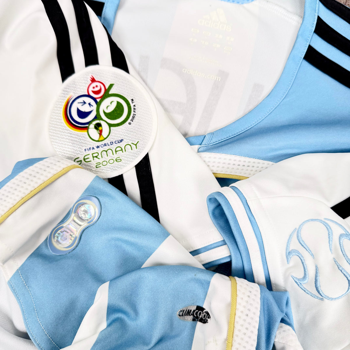 2006/07 Argentina Home Shirt - Riquelme - L