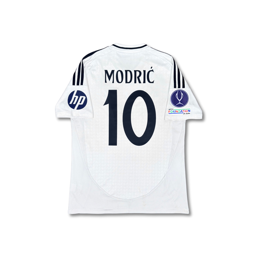 2024/25 Real Madrid Home Shirt - Modric - M
