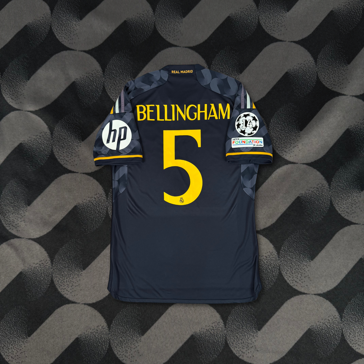 2023/24 Real Madrid Away Shirt - Bellingham - M