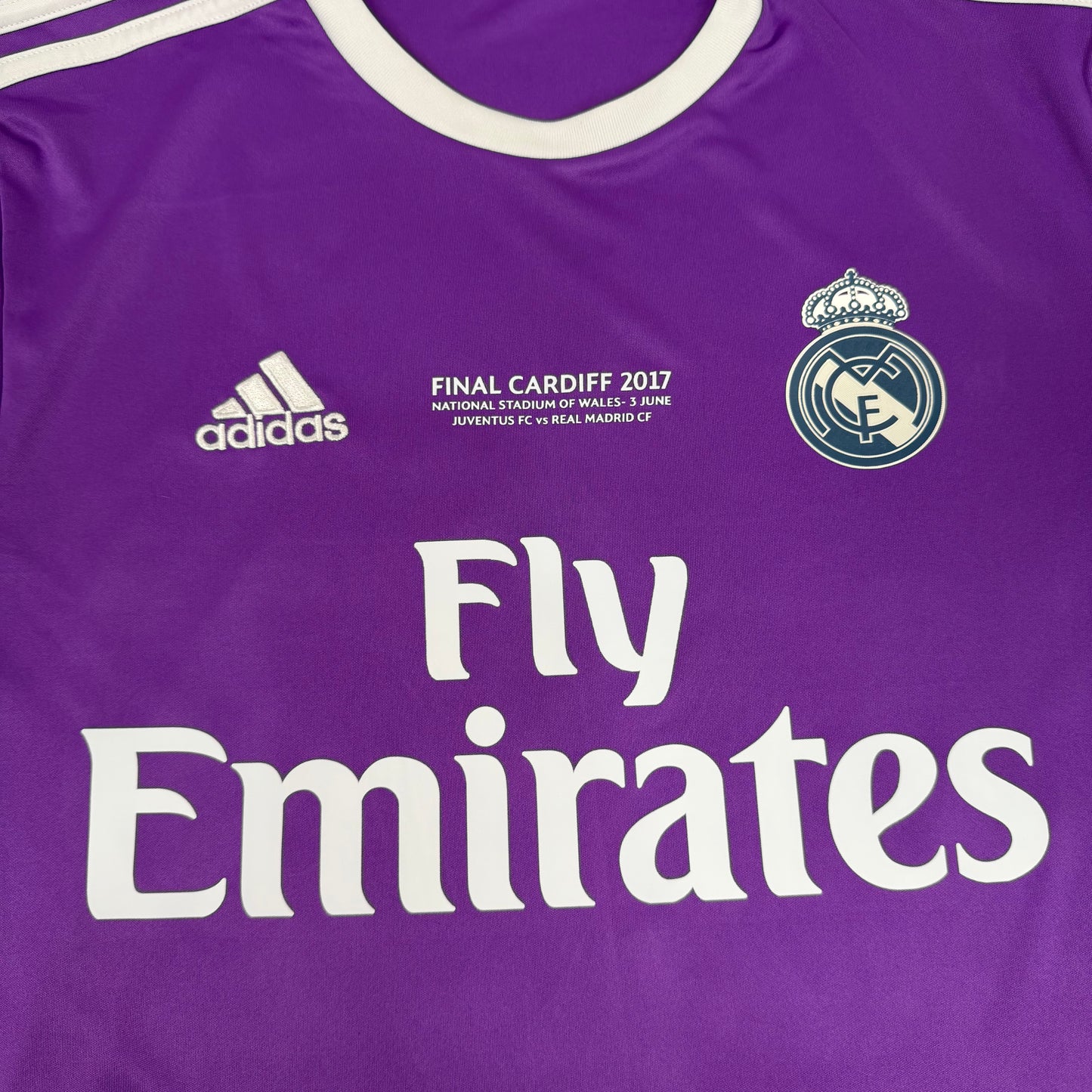 2016/17 Real Madrid Away Shirt - Cristiano Ronaldo - M