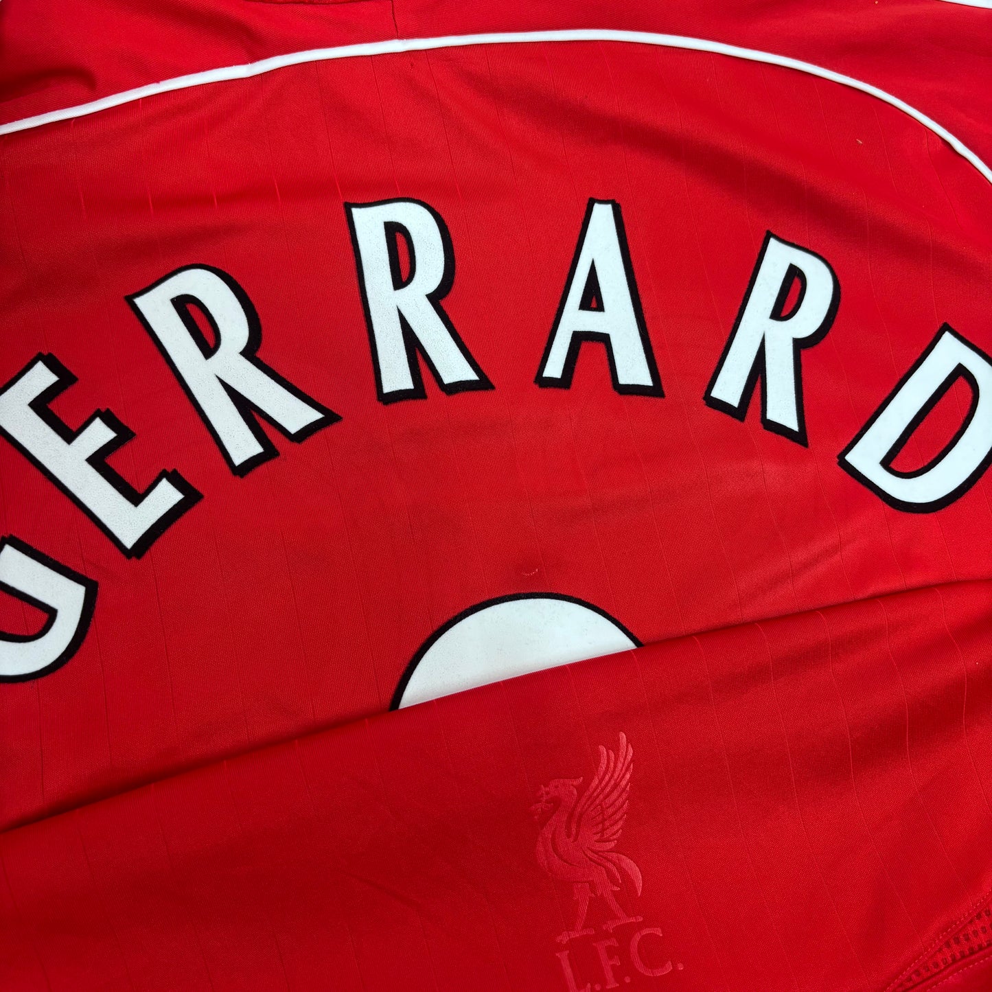 2006/07 Liverpool Home Shirt - Gerrard - XL