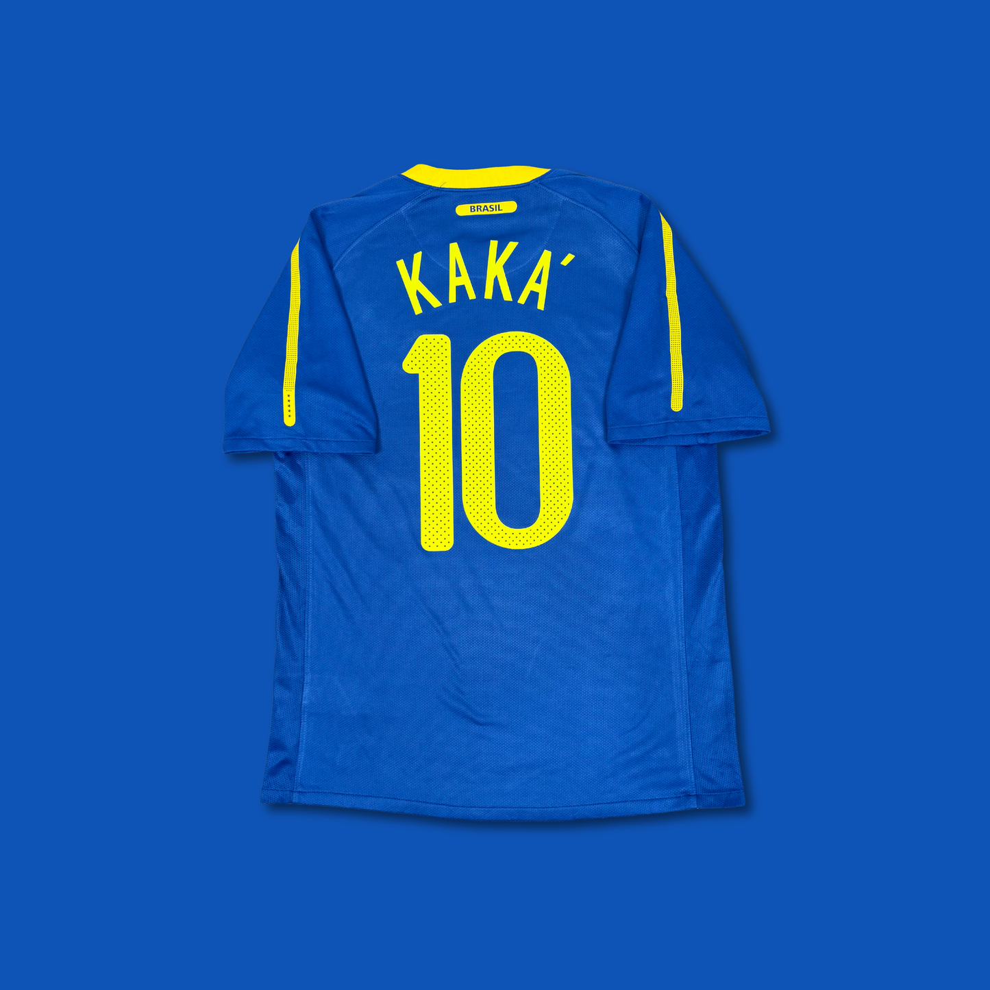 2010/11 Brazil Away Shirt - Kaka - M