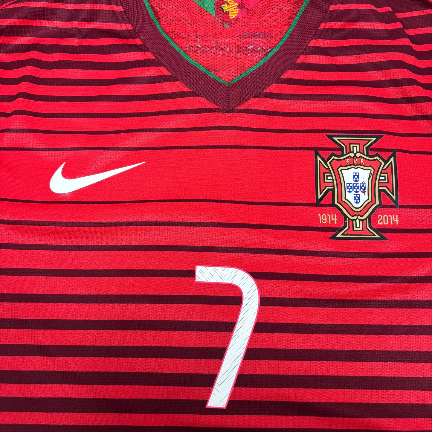 2014/15 Portugal Home Shirt Player Issue - Ronaldo - M