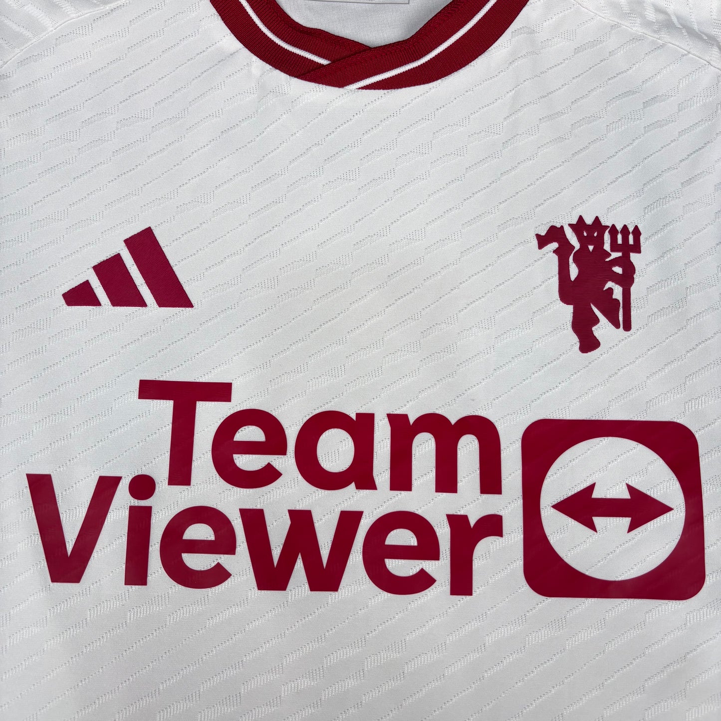 2023/24 Manchester United Away Longsleeve Shirt - Player Issue - Varane - M