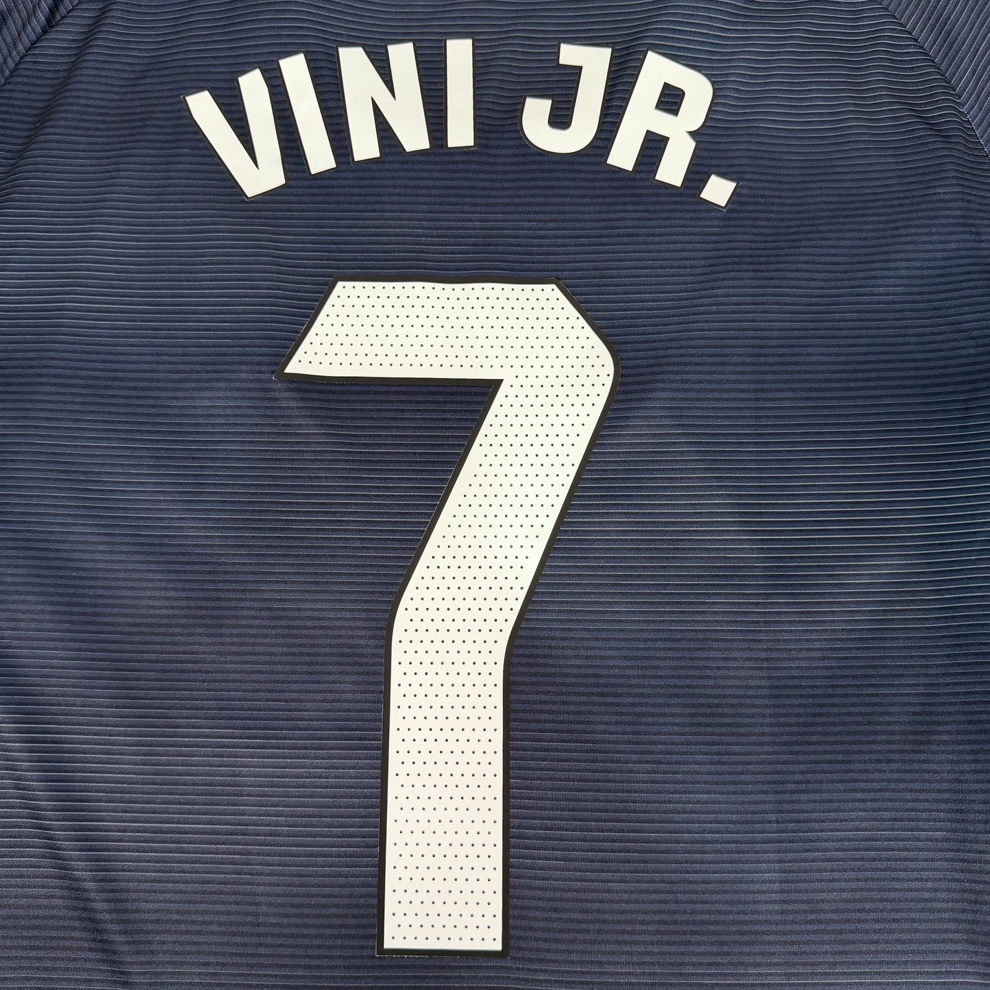 2025/26 Real Madrid Away Shirt - Vinicius Jr - M