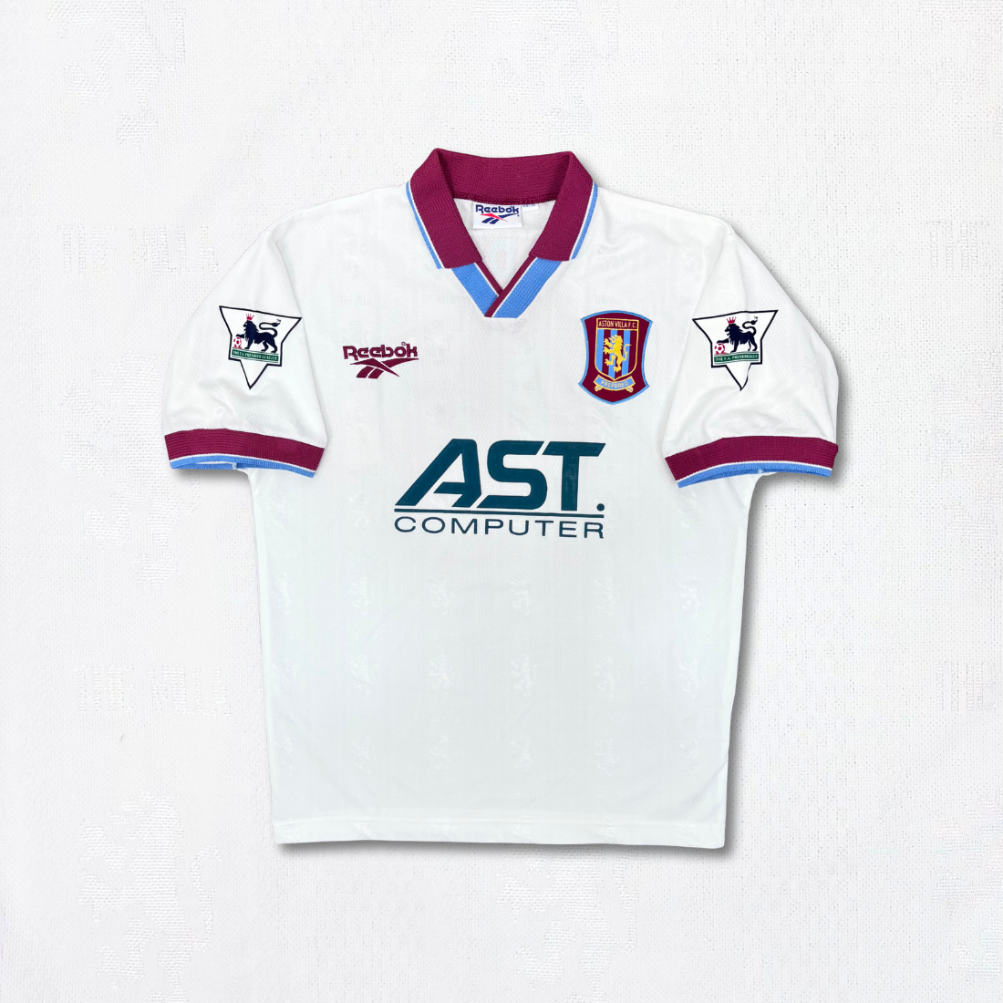 1996/97 Aston Villa Away Shirt - Yorke - M
