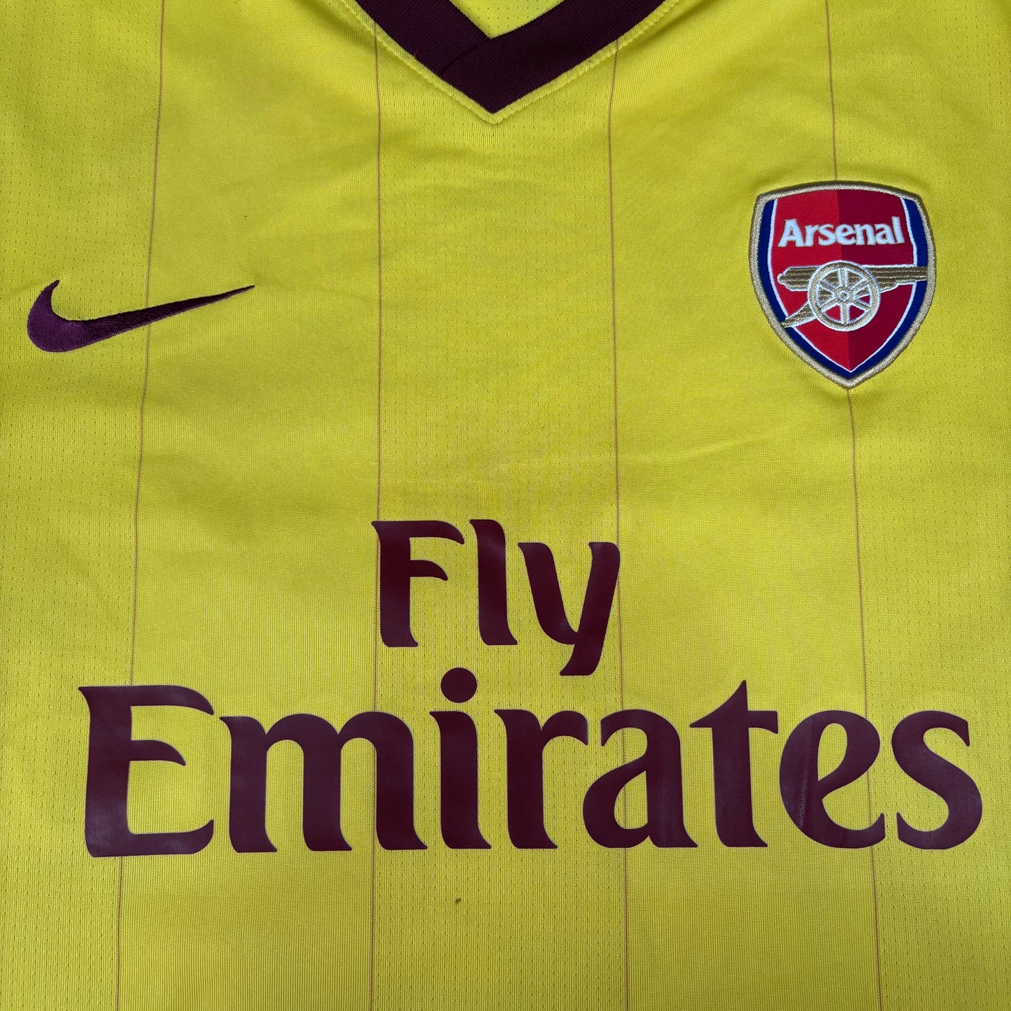 2010/11 Arsenal Away Shirt with Short - Walcott - L