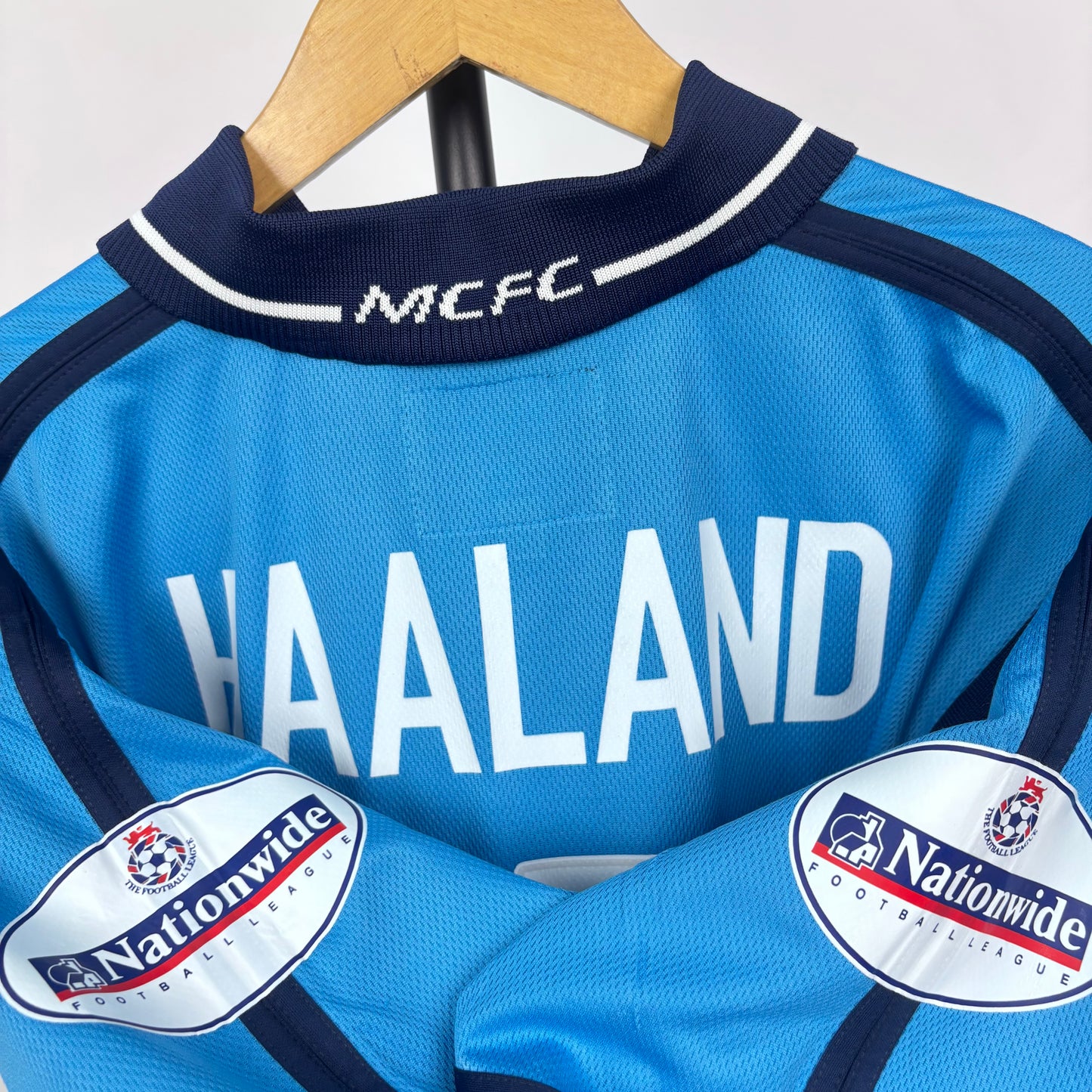 2001/02 Manchester City Home Shirt - Haaland - L