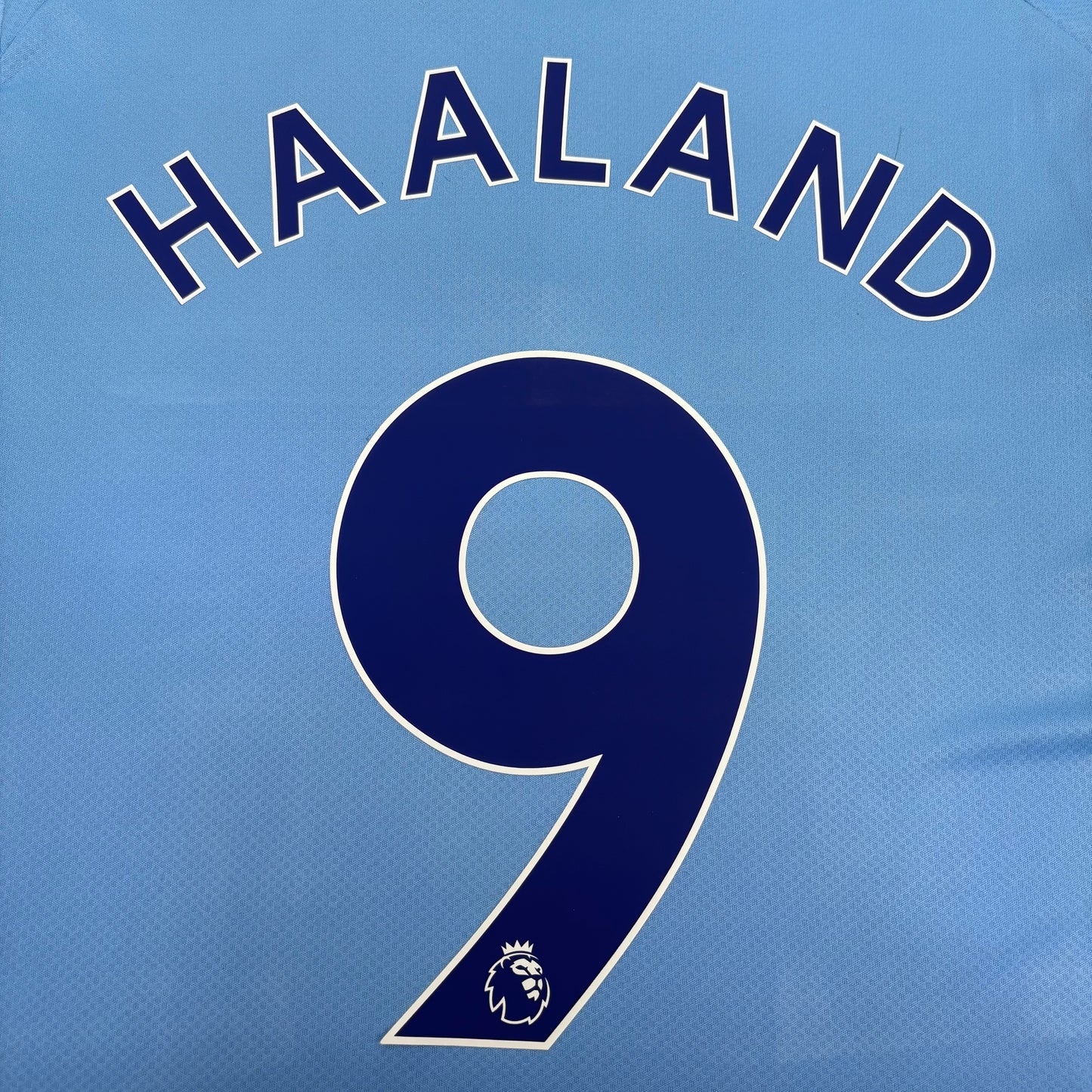 2022/23 Manchester City Home Shirt - Haaland - M