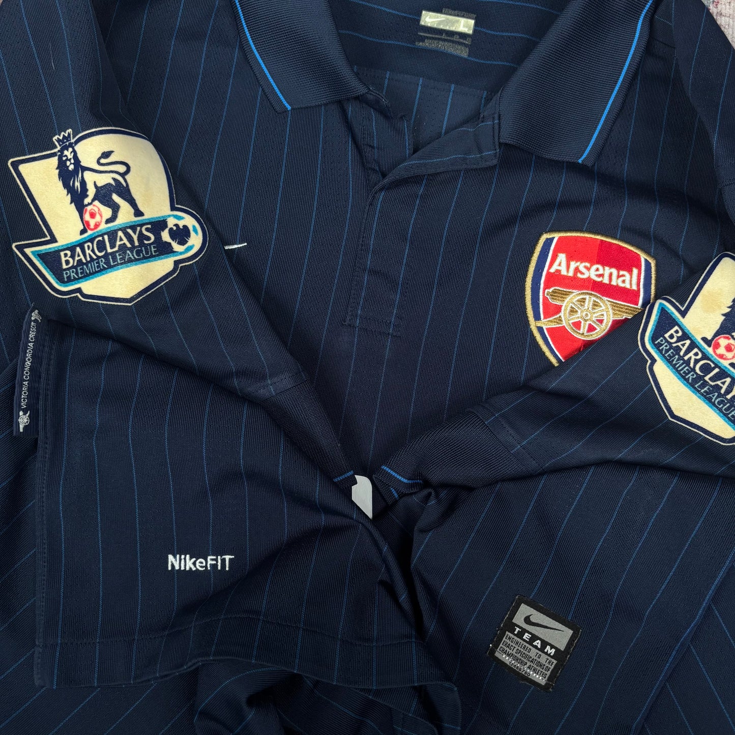 2009/10 Arsenal Away Shirt - Van Persie - L