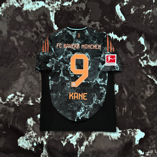 2024/25 Bayern Munich Away Shirt - Kane - New with Tag - XL