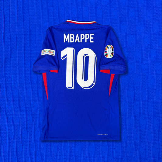 2024/25 France Home Player Issue Shirt - Mbappe - S