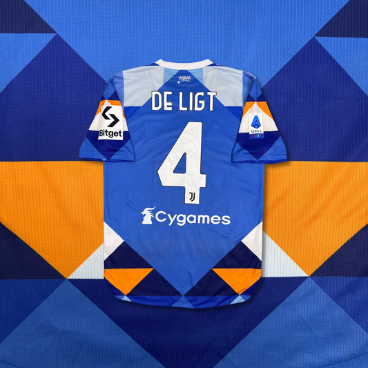 2021/22 Juventus Fourth x Kobra Shirt - De Ligt - S