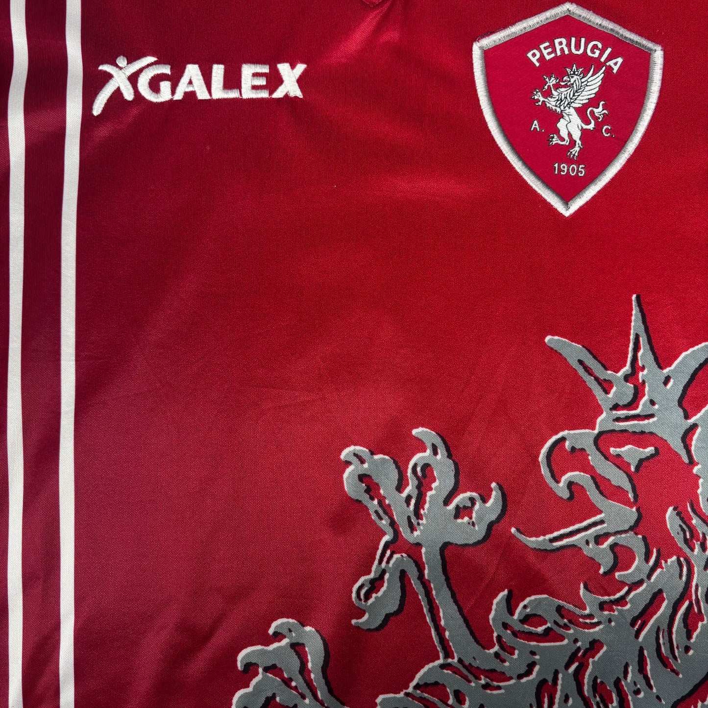 1998/99 Perugia Home Longsleeve - Nakata - L