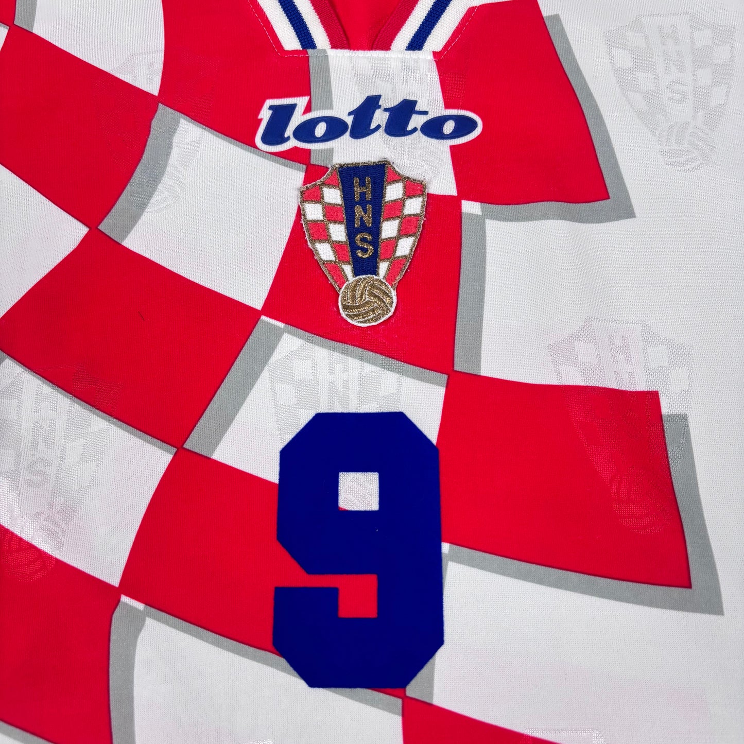 1998/99  Croatia Home Shirt - Suker - L