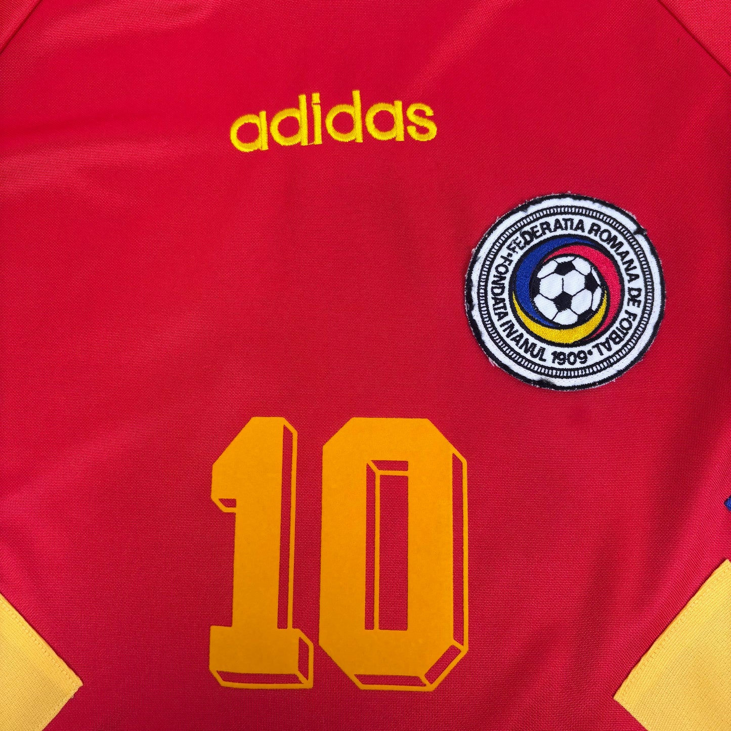 1994/95 Romania Away Shirt - Hagi - M