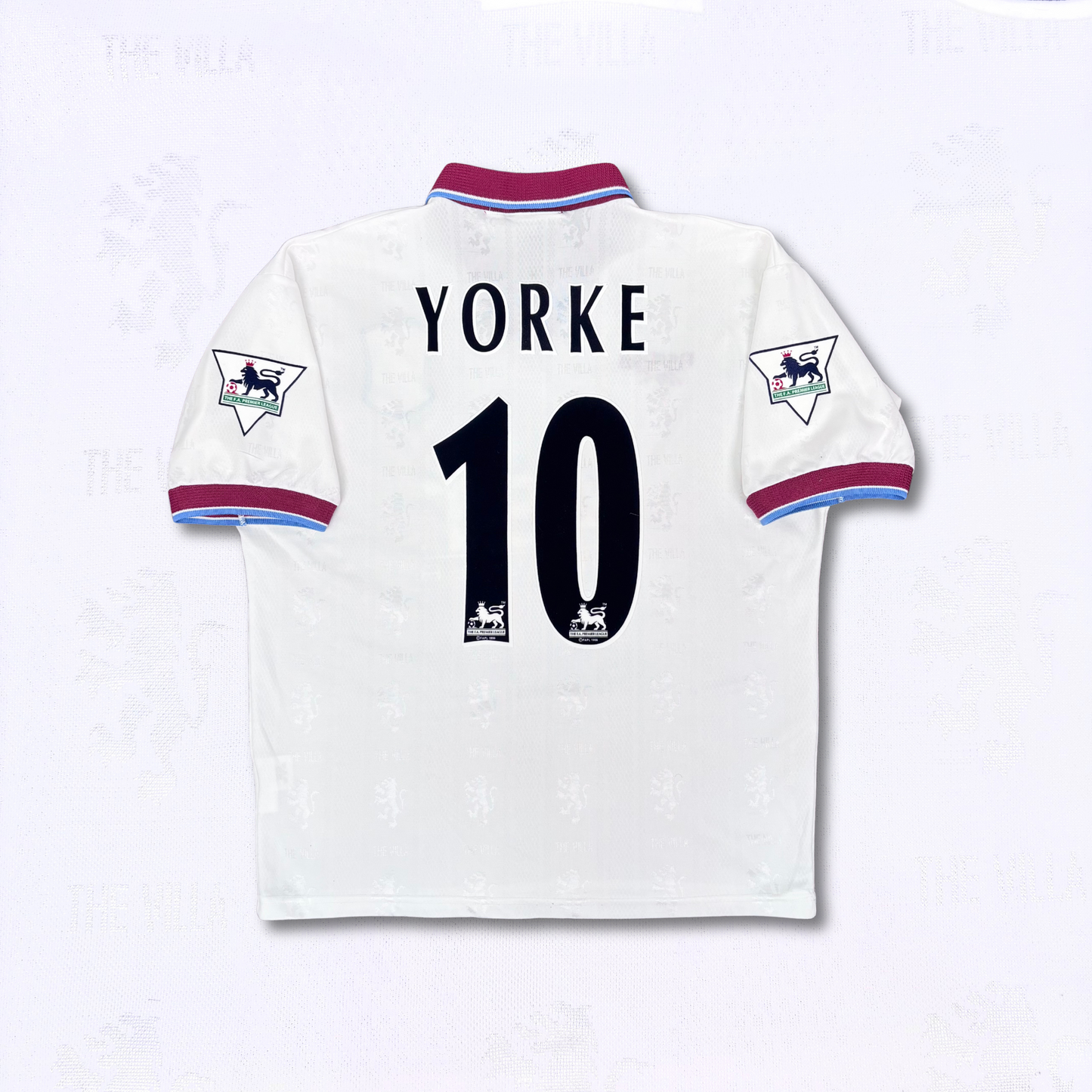 1997/98 Aston Villa Away Shirt - Yorke - L