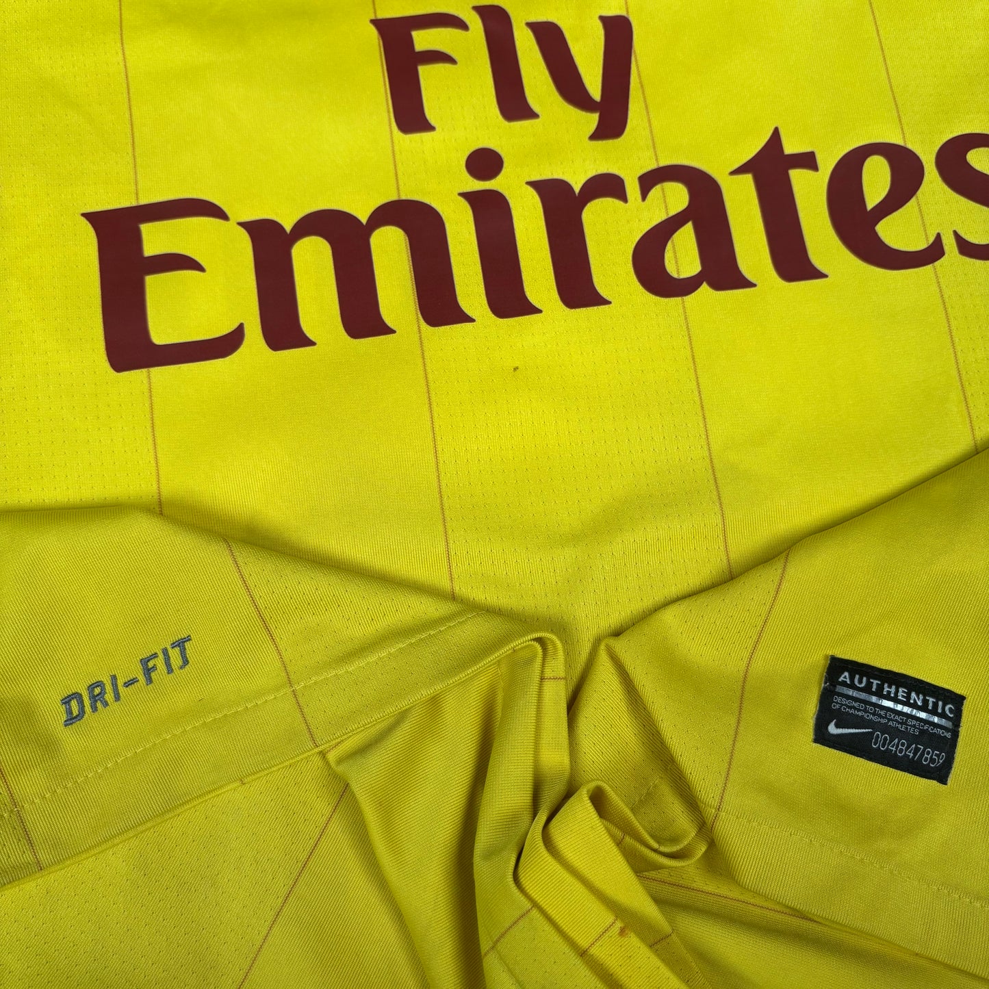 2010/11 Arsenal Away Shirt with Short - Walcott - L