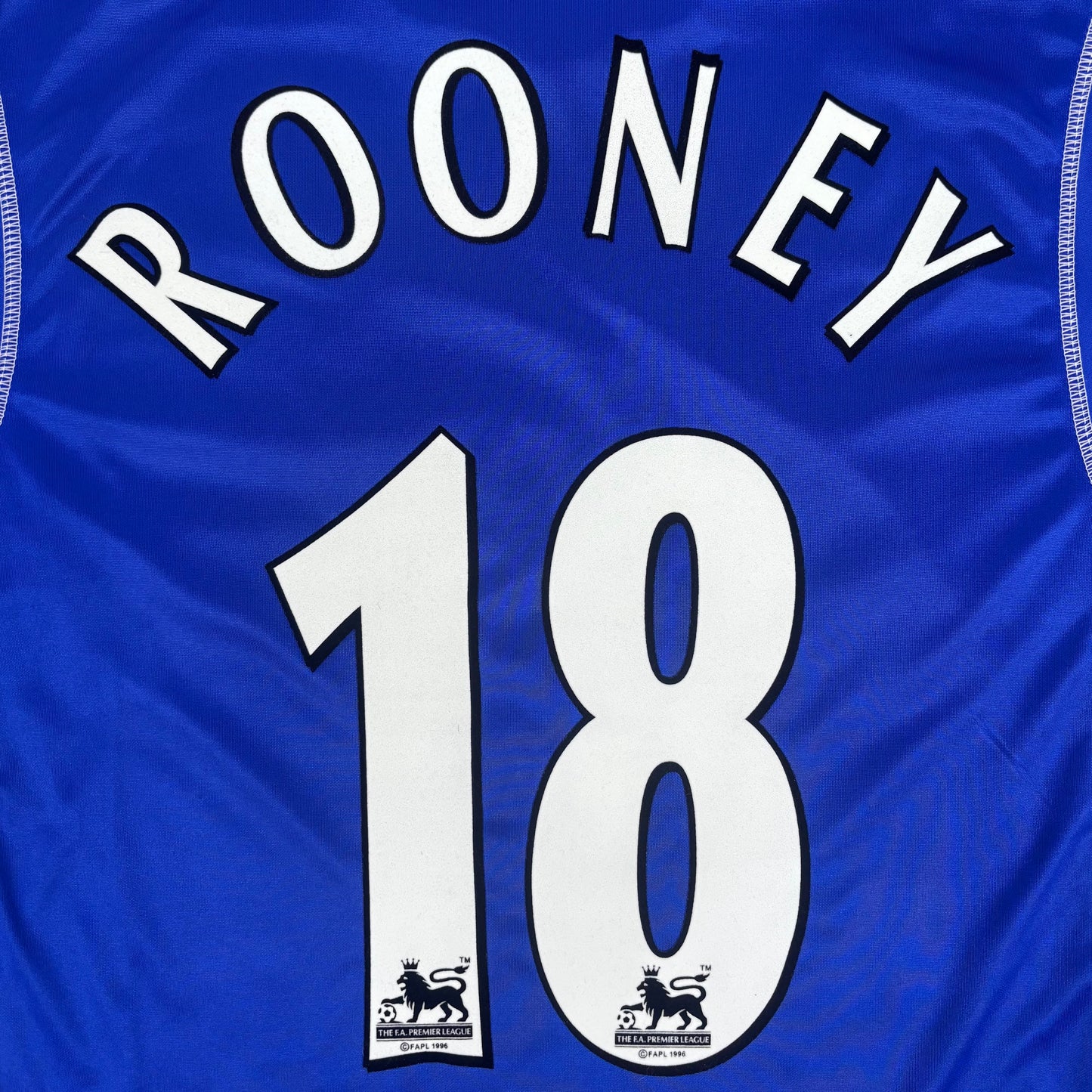 2002/03 Everton Home Shirt - Rooney - M