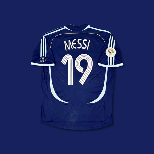 2006/07 Argentina Away Shirt - Lionel Messi - XL